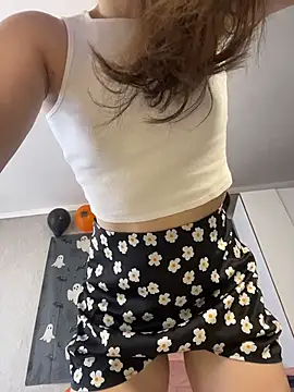 HelgaMunnn - FINGERING PUSSY WITH TWO✌️