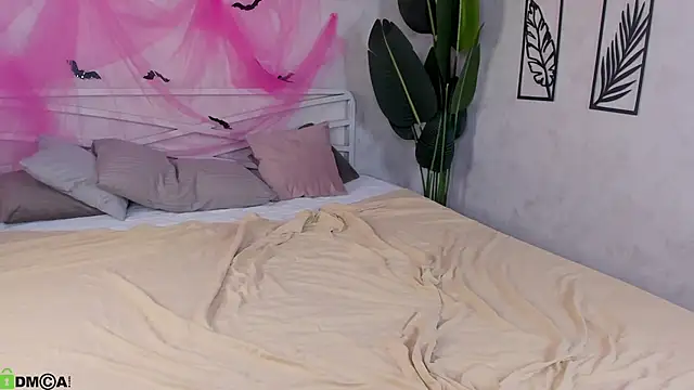 Nicole_Vasquez - free boobs