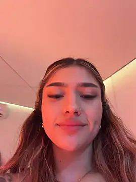 Ariannaa_1 - Suck Finger & Massage Tits 🤫😘