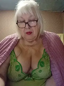 Alexia64231 - I want to buy a new laptop