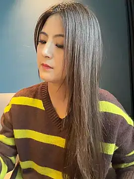 Lin-kesr - 户外咖啡厅完成目标脱掉内衣