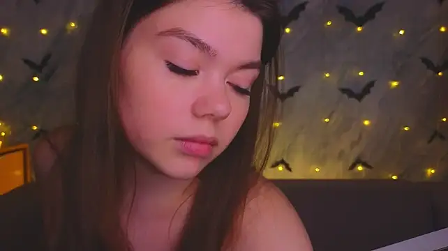 Miss_bubbles_ - Make my tits shine with oil!
