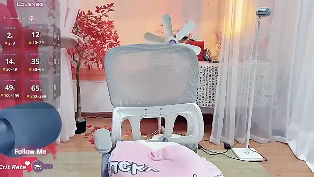EvilLop-1111 - 谁缺鱼啊？我自己游过去😀（骚骚舞）