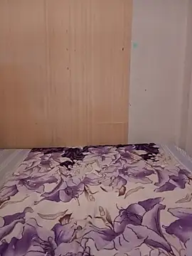 Cata268 - Me masturbo con vibrador y meto dildo 🥵