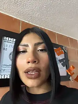 Kylie_brazt - Finger inside