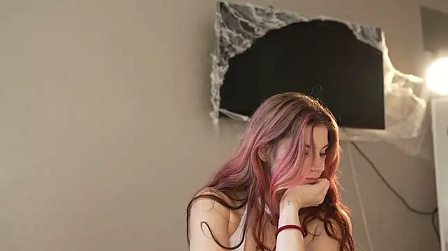 Dolly_Di - Mmm dont feel shy to squeeze my beauties