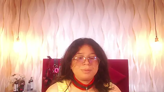 Selenablairx - Spanking ass x15