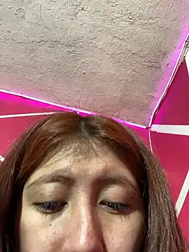 Sarah12333 - PEPINO EN LA PUSSY