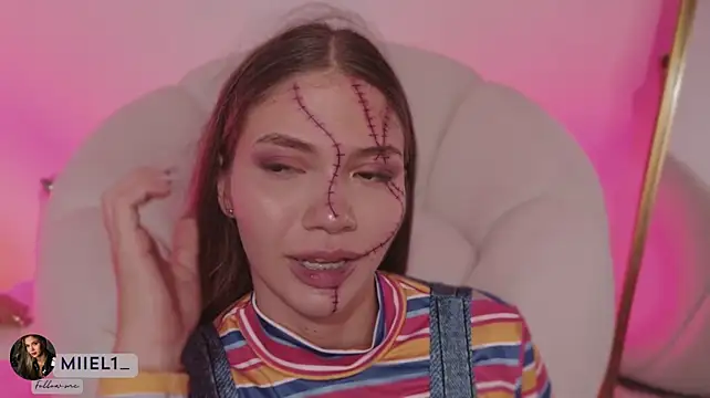 Miiel1_ - caressing my pussy ever so slowly🔥