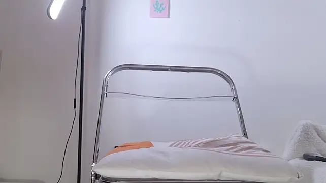 Lofi_baby - I did cum... Goal for change outfit