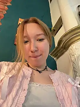 -NaughtyAngel- - WHISPER last tipper NAME+PINCH NIP