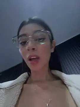 Soy_Ania_Sweet - MAKE YOURSELF AND SHOW US YOUR BODY