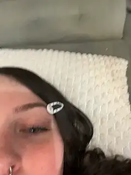Evemeqt - RIDE FRONT AND BACK LIVING ROOM CUM SHOW