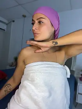 Aisha_k - open ass and rub