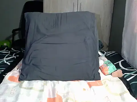 WetwetPussy31's Live XXX Chat
