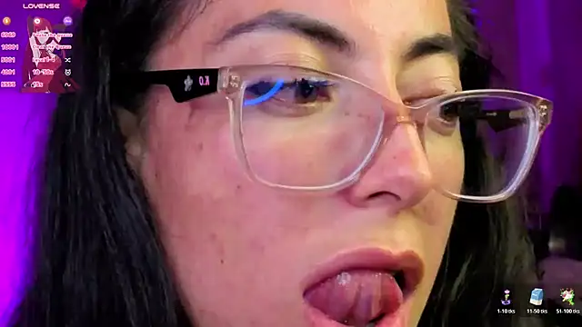 Zylla_storn - Write your name on my skin with lipstick