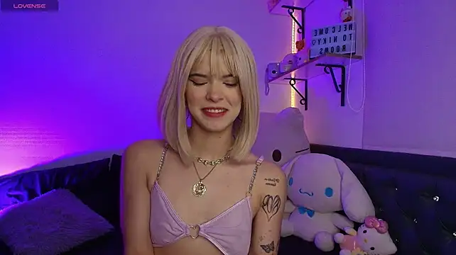 Nikkyy__ - Make me dancing naked 🎃