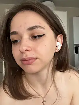Yoyogirlx - Handbra