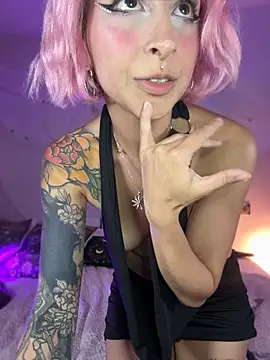Cinamoonn - GlassDick in Cowgirl Ctrl lushx 5m🌛❤️