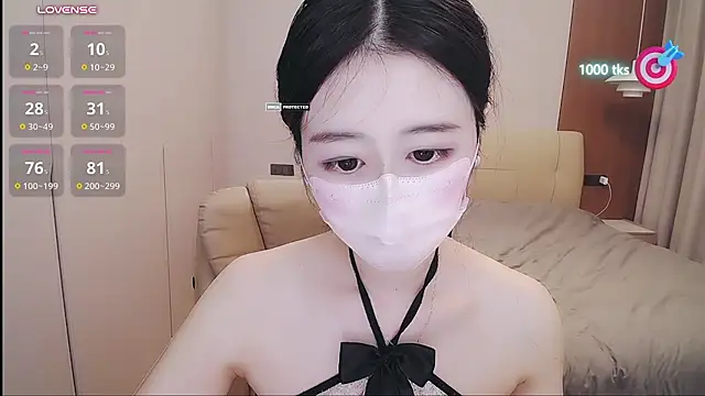 CN-xiaofei - 换上性感衣服+按摩乳房+控制3分钟