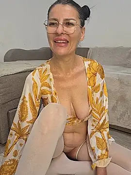 TessaBabyX - blowjob