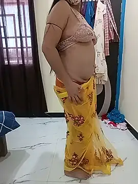 Ragni-kaur - Boobs show, चुटिया खिलाना