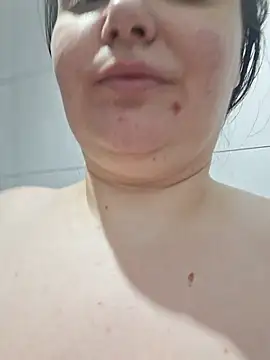 Anna_claire - Comb youre full hair NOW