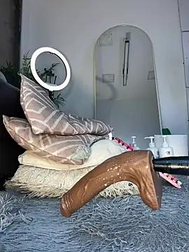 Isa__Blanc - MAKE ANAL WITH A BIG DILDO