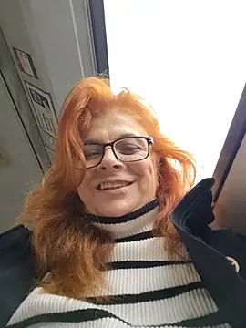 GiselleFox - Guilty Pleasure Me