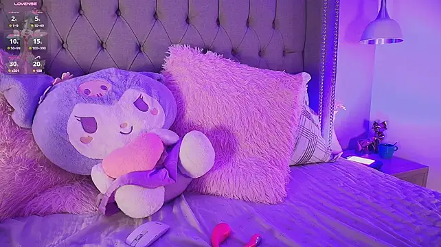 Angelina_honey_