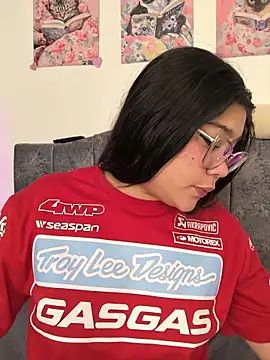 Vale_Walker - Rub nipples with saliva