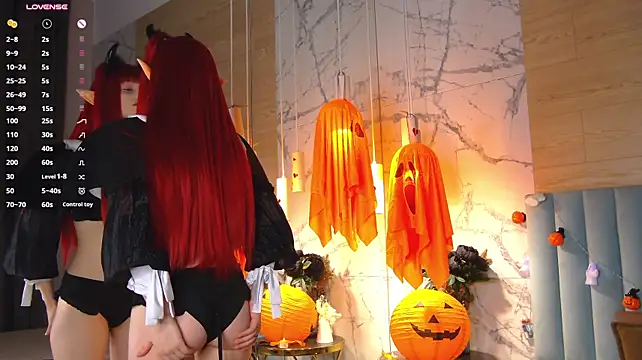 SandyShayes - full-length panty teasing