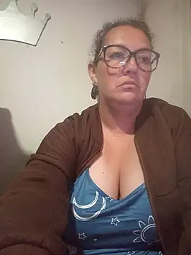 _Saraqueen-- - 2fingers in pussy 2 min control toy L.T
