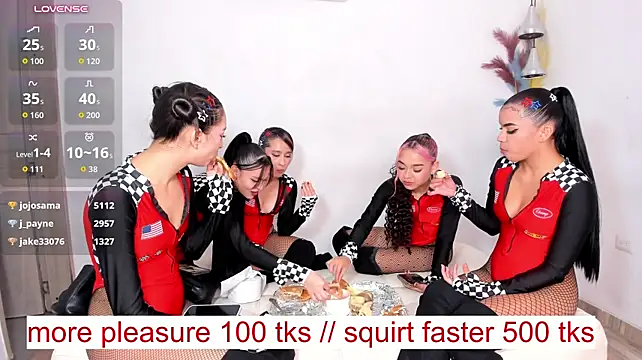 Sweet_Reveenge - festival squirt in u face daddy