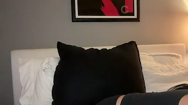 Hangoutwithvanessa - slow titty massage 😈