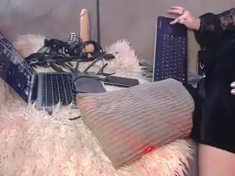 GoddessMonicaAngels - Make Goddess happy