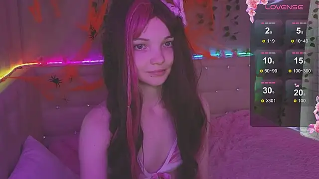 AnimeAlica18 - Show my boobs👻