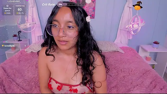 Emily_Blussh - spank ass x5 🍑