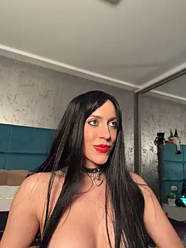 LunaAlya - Last Tipper picks my nude pose