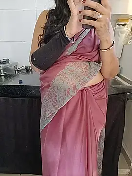 _in_v_a_n_i_ll_a - Boobs oil massage