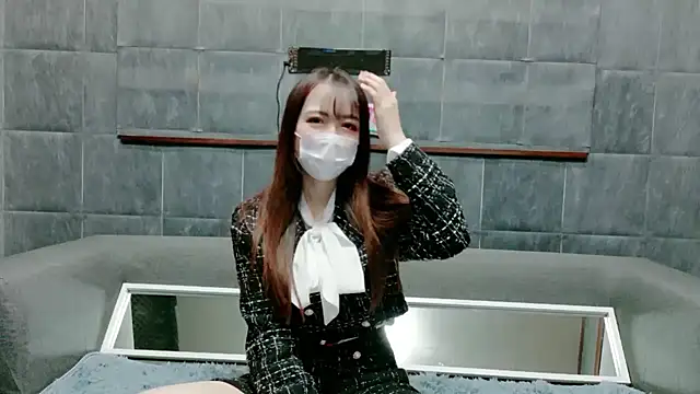 Neon_78 - 服脱ぎます💕