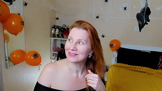 FoxySophia - 👻handbra👻