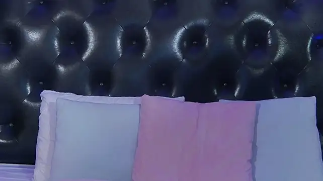 KendraMaxx - warm me up 3m domi control