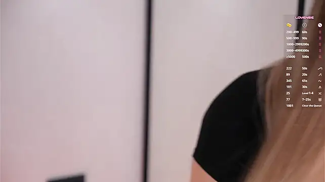 HollisBeckett - Let's play with my pussy