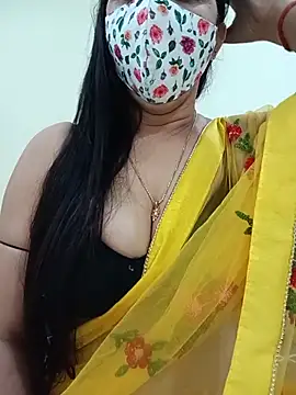 Ragni-kaur - Boobs show, चुटिया खिलाना