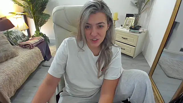 Dyana_Kaylinn - squirt