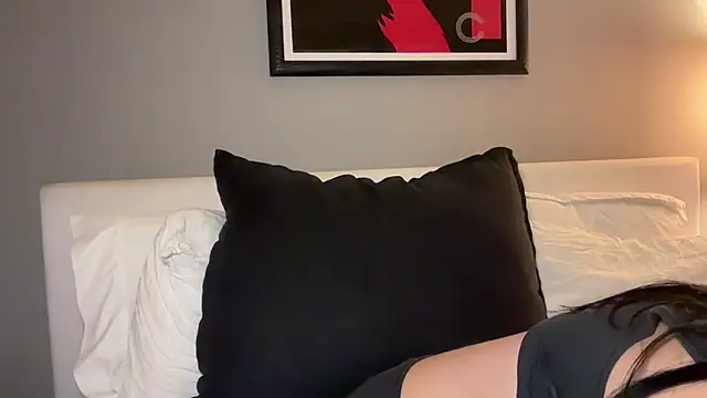 Hangoutwithvanessa - Soft titty tease time 🍒