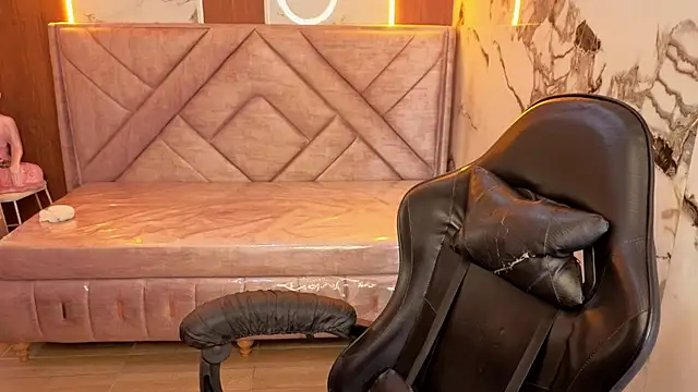 Madison08_ch - big squirt