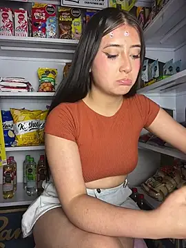 StrawberryPink_ - SHOW ASS FOR YOU - TWERKING