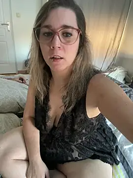 Lepetitcouple1013 - On baise